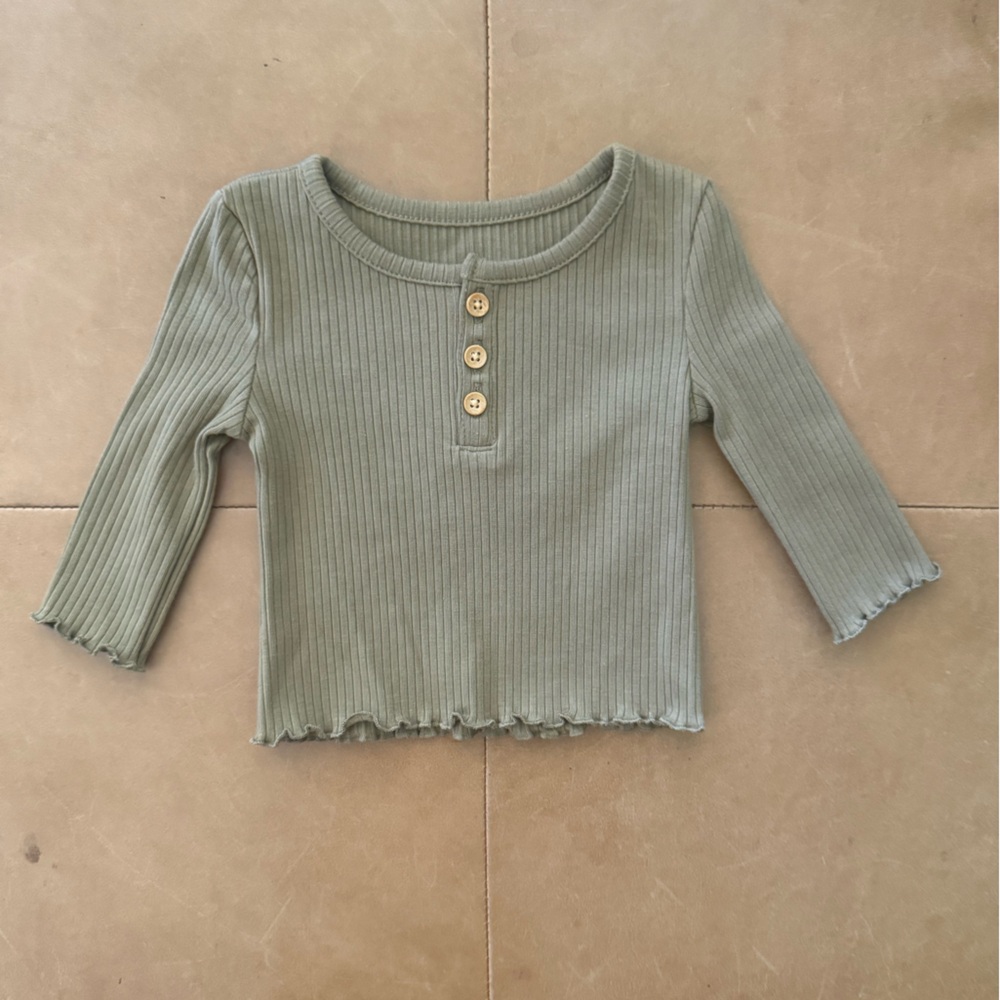 💙$5 FLASH SALE💙 Little co organic cotton top 3M